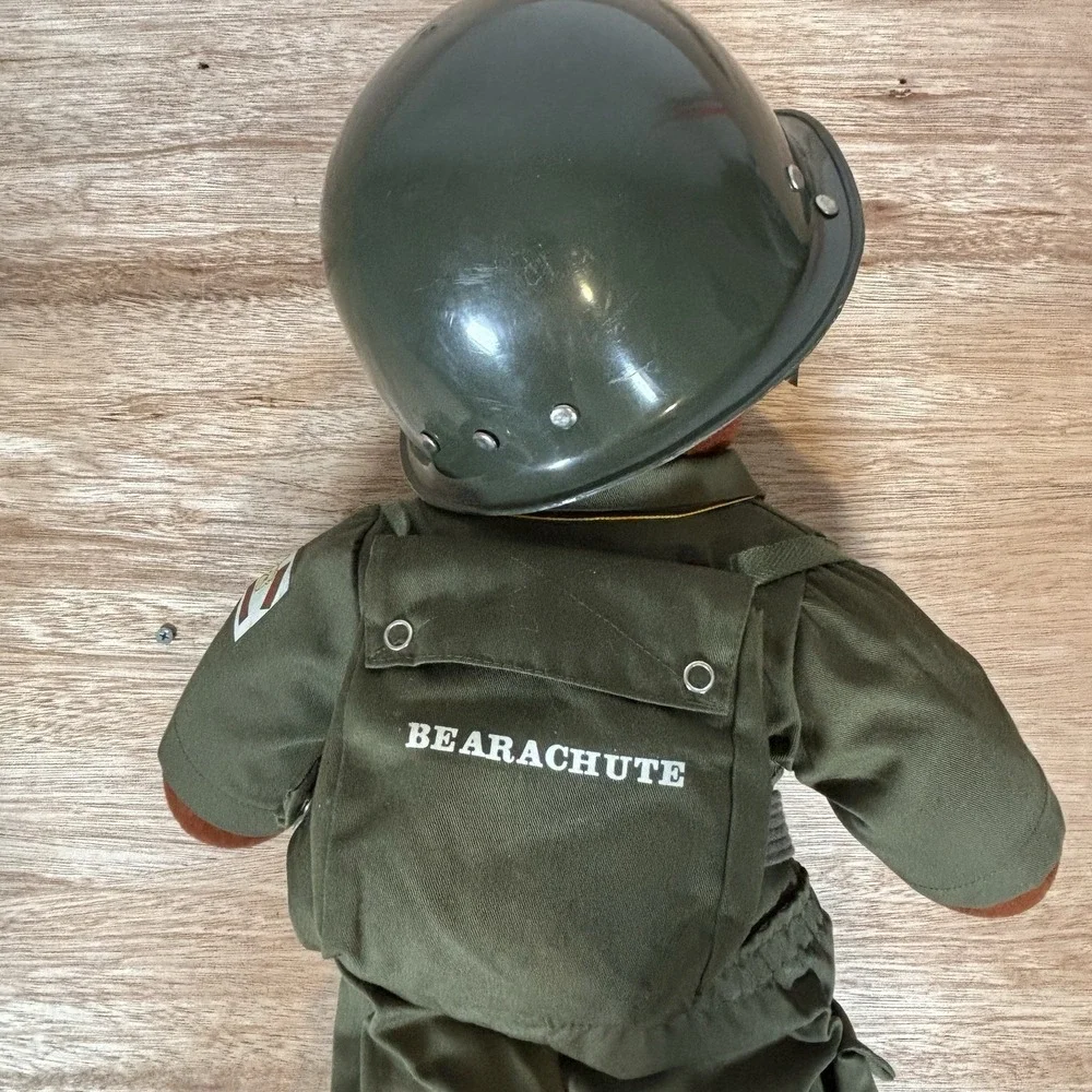 Vintage North American Bear Co VIB Bearatrooper Plush Military Teddy Bear 1986